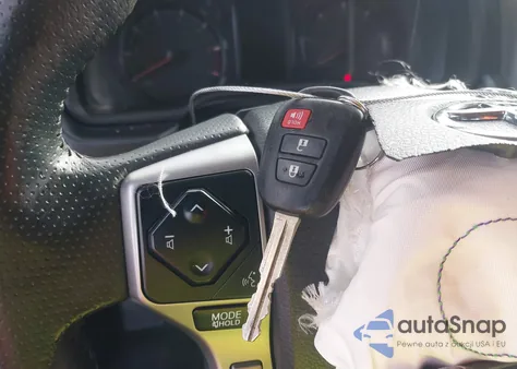 2020 Toyota 4Runner Sr5 from USA, damaged, VIN JTEBU5JR4L5739320